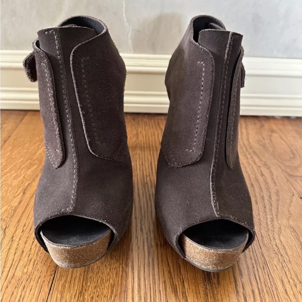 Pedro Garcia brown suede peep toe booties, cone heel, size 37.5, barely used